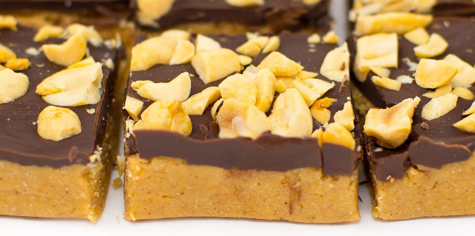 NO BAKE PEANUT BUTTER CUP BARS