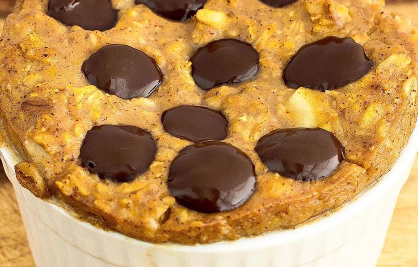 PUMPKIN SPICE BAKED OATS