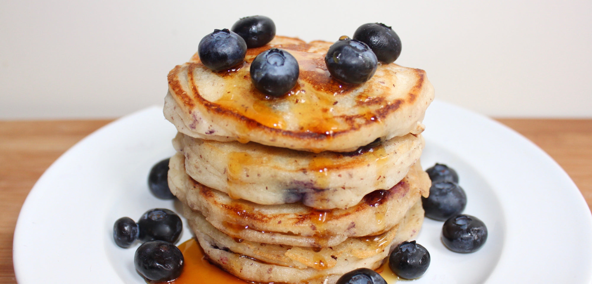 BANANA-BLUEBERRY OATMEAL PANCAKES